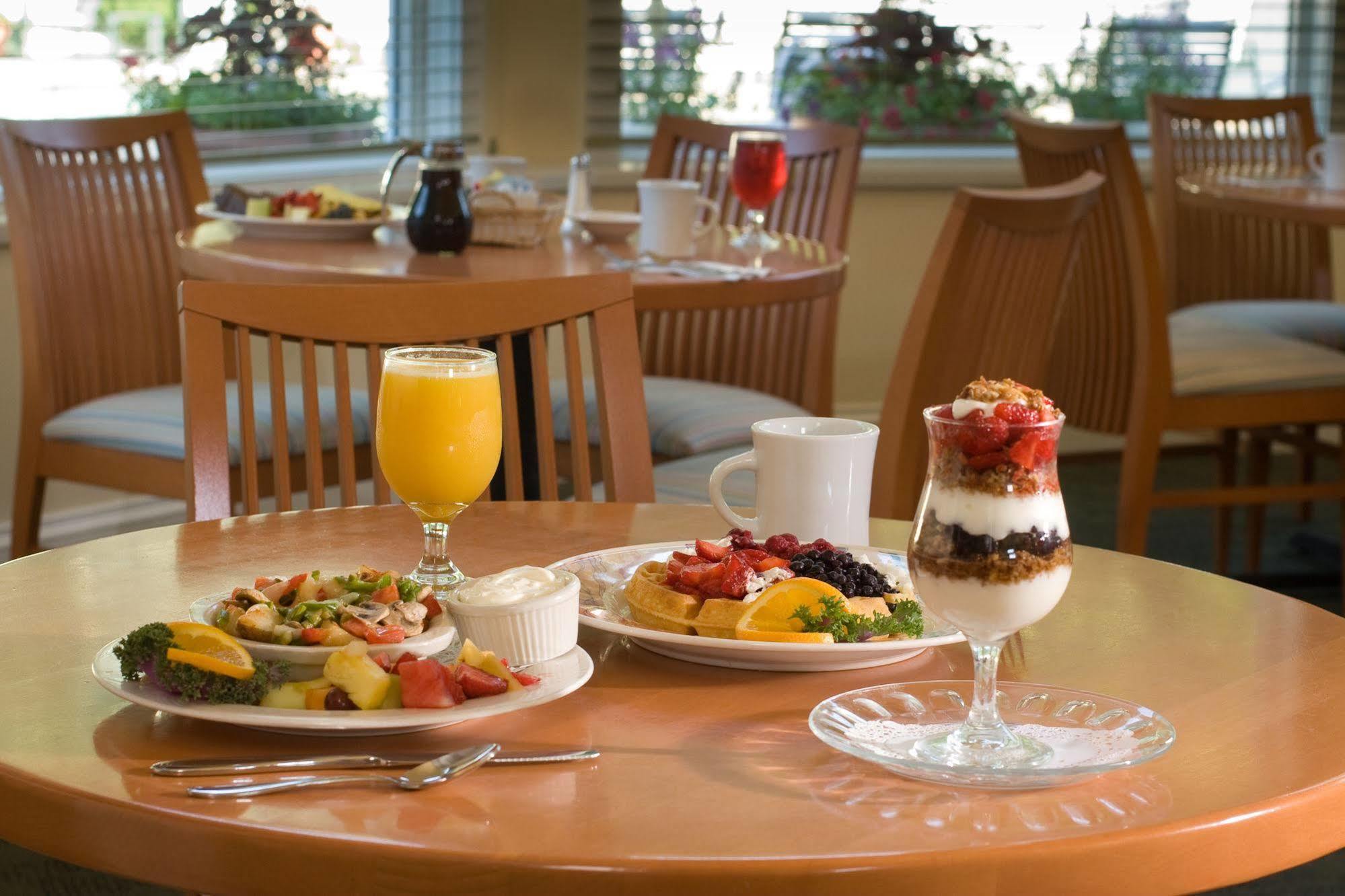 Gorges Grant Hotel Ogunquit Restaurant photo